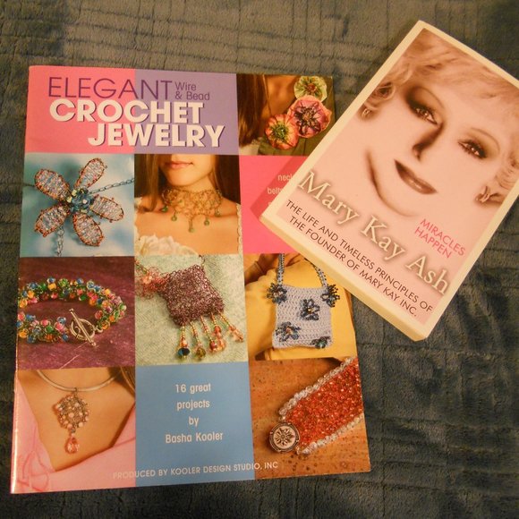 Mary Kay Book & Wire & Bead Craft Book - Picture 1 of 7